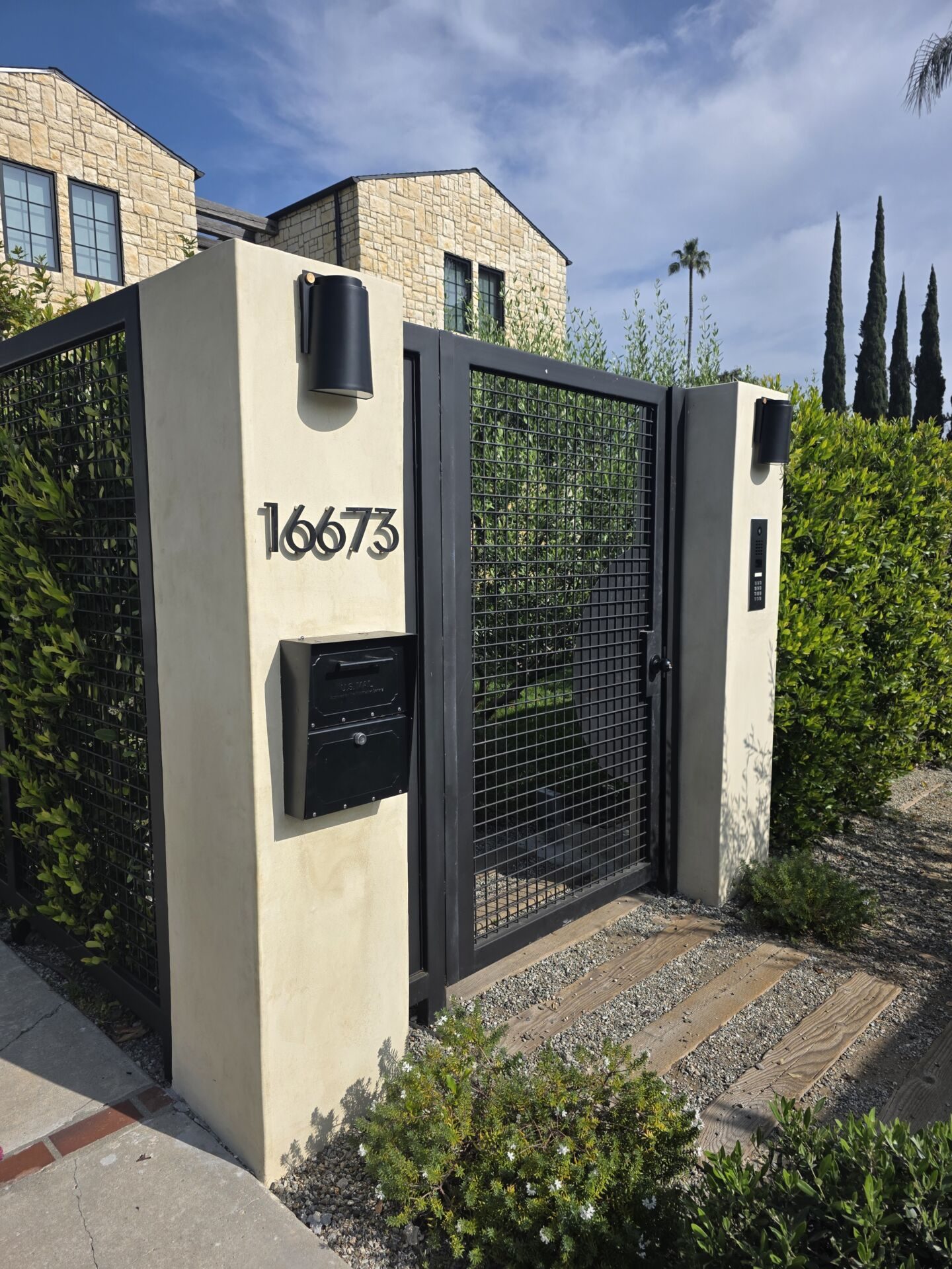 Pedestrian gate installation