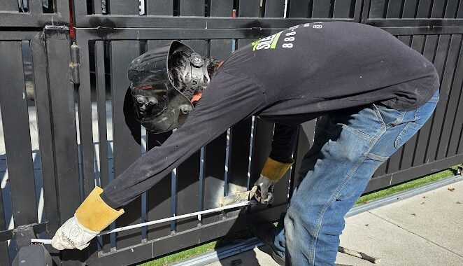 gate repair Sherman Oaks