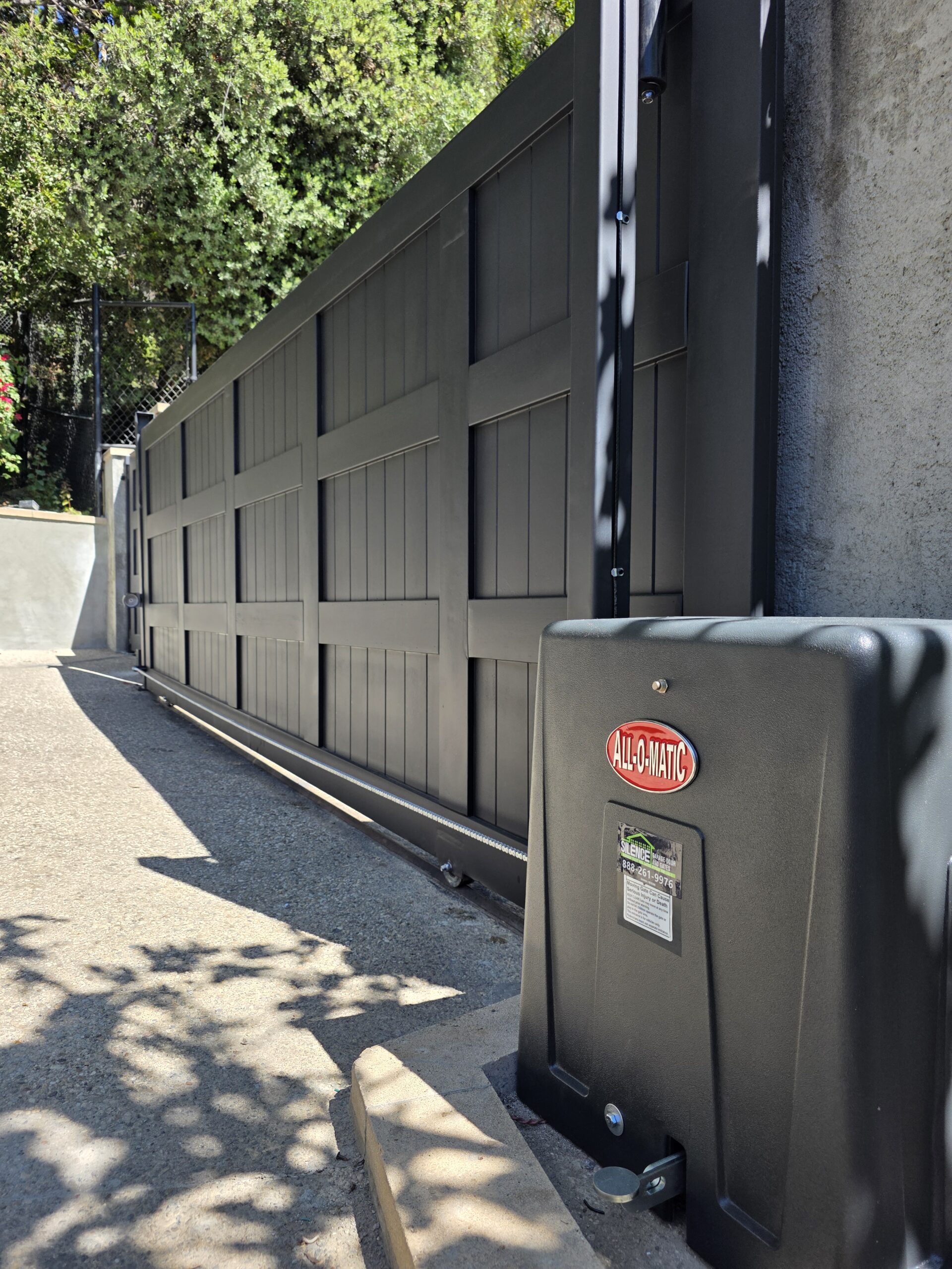 Repair of automatic gates to ensure smooth and reliable operation