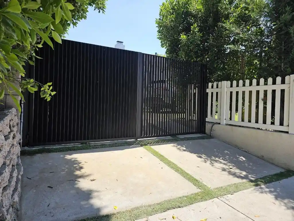 Gate Repair in Glendale for residential properties near Montrose, Adams Hill, and Chevy Chase by Silence Garage Door & Gates LLC