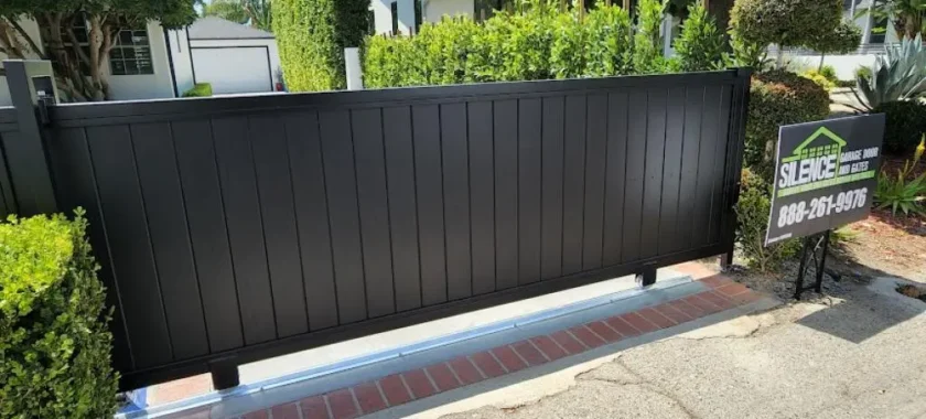 Electric gate repair in Calabasas and Woodland Hills CA - Silence Garage Door & Gates